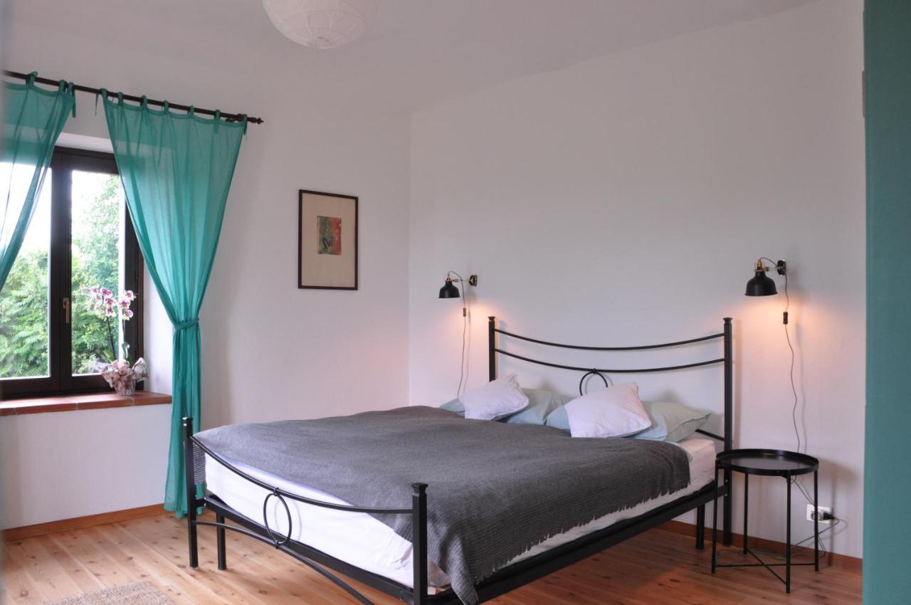 Bed and Breakfast Casa Langa Di Lola Mango Екстер'єр фото