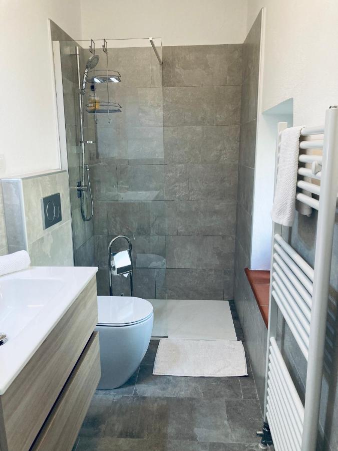 Bed and Breakfast Casa Langa Di Lola Mango Екстер'єр фото
